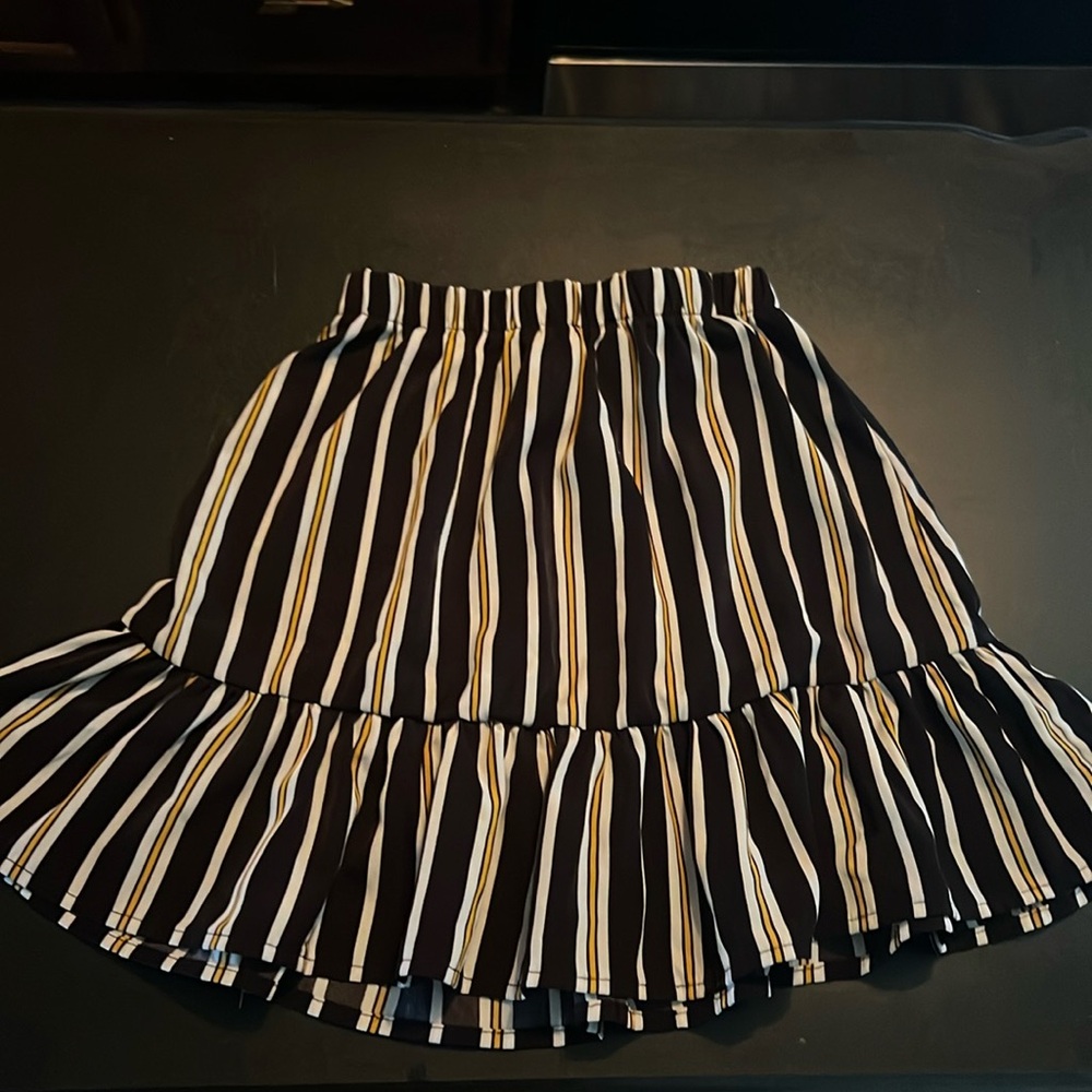 Girl’s Skirt.